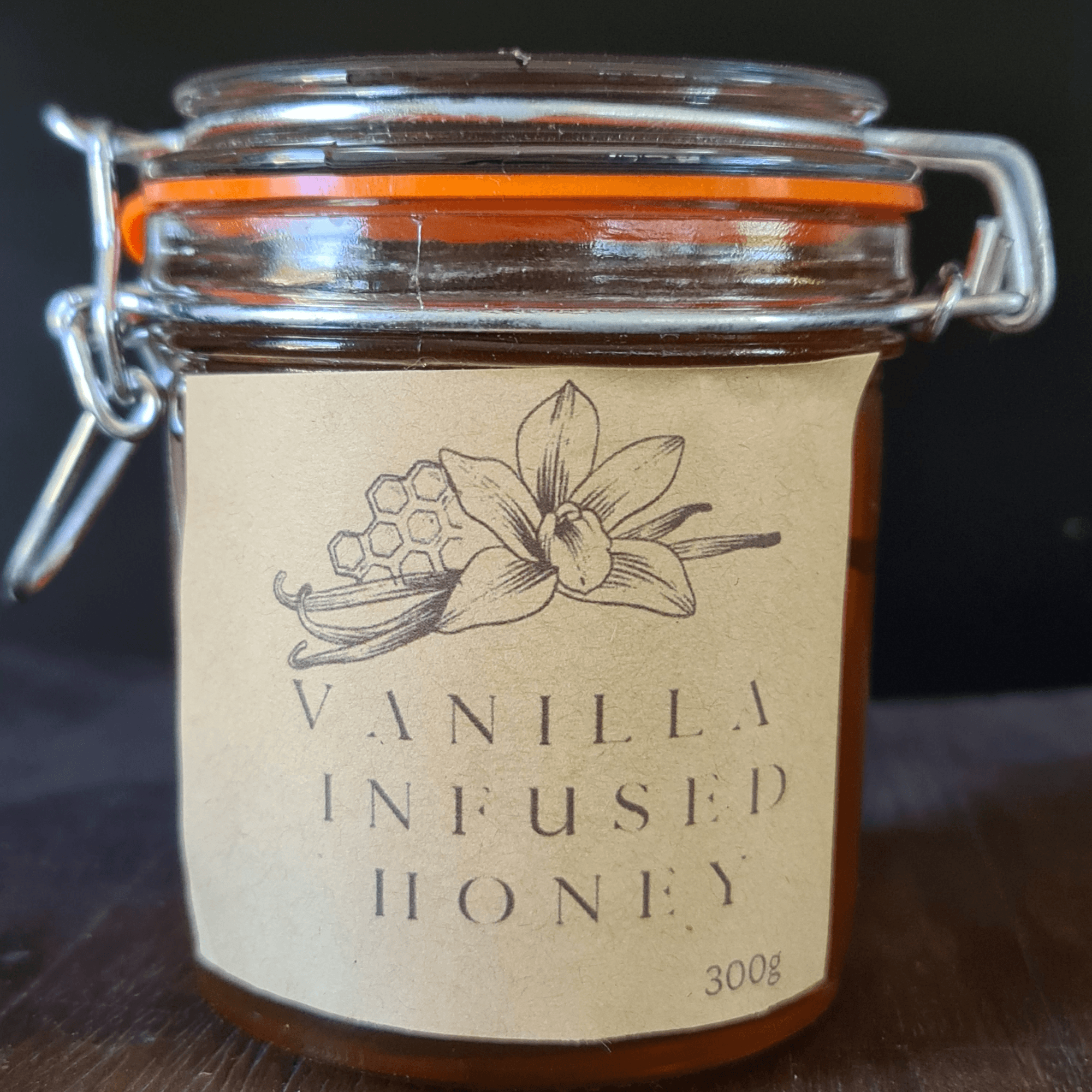 Raw Honey infused with vanillia bean 300g - Rare Dragon Fruit