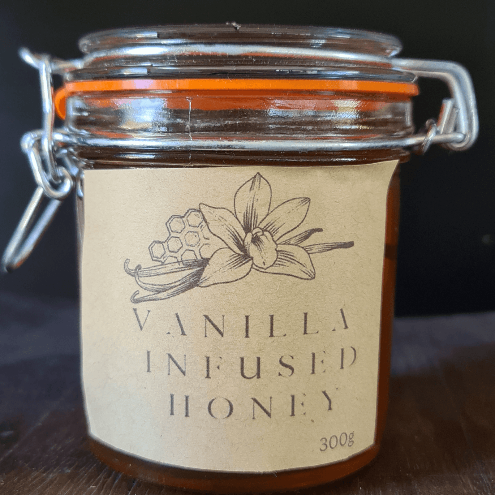 Raw creamed Honey infused with vanilla bean 300g - Rare Dragon Fruit